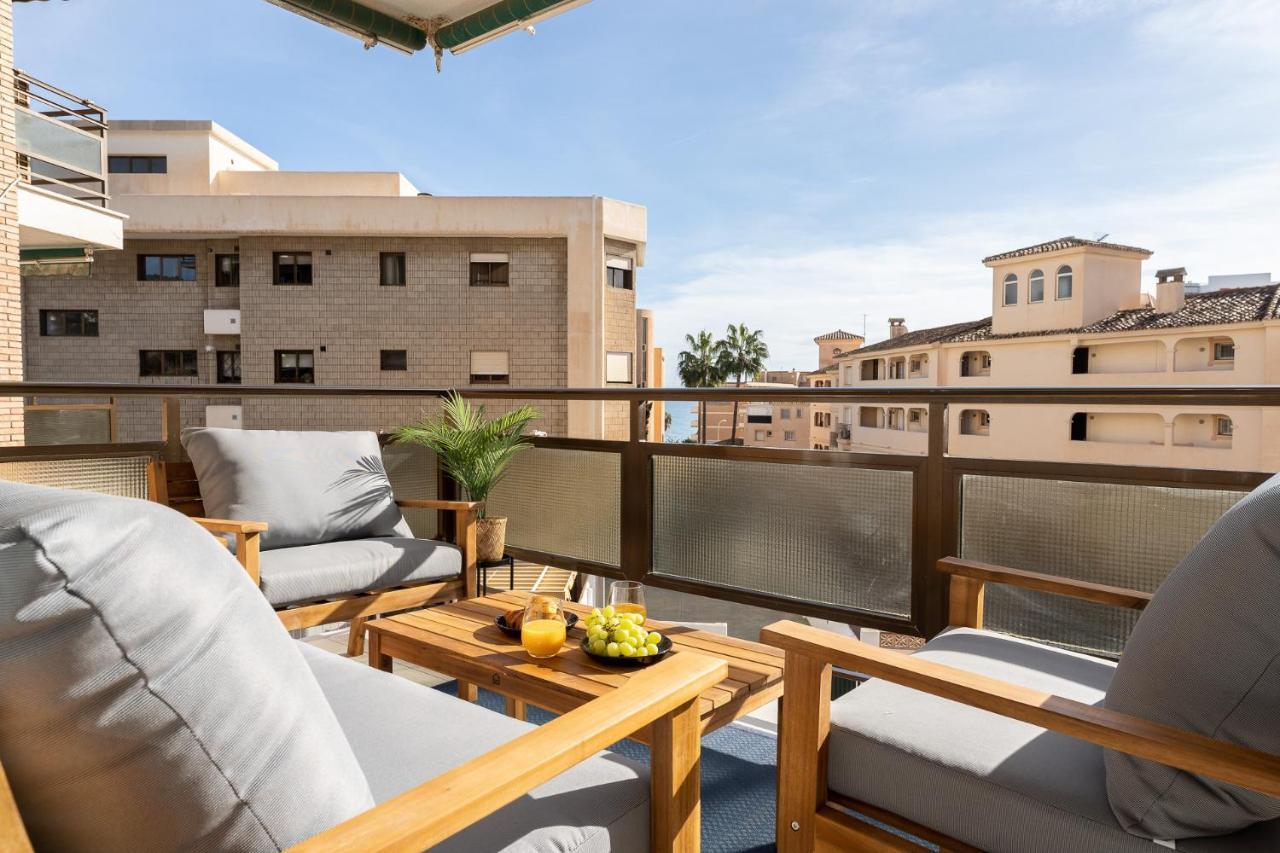 Sea View 2 Bedroom Apartment 2 Min Away From The Beach Torremolinos Esterno foto