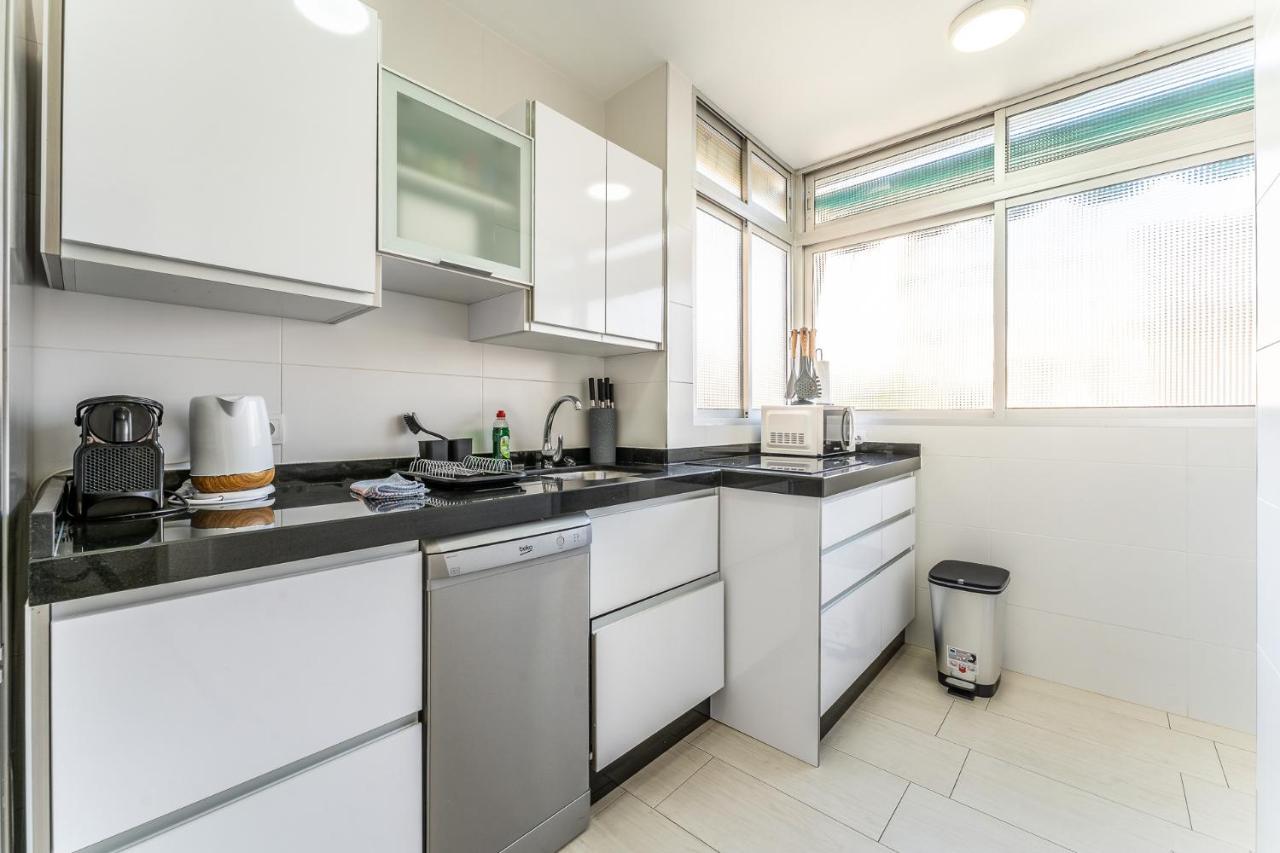 Sea View 2 Bedroom Apartment 2 Min Away From The Beach Torremolinos Esterno foto