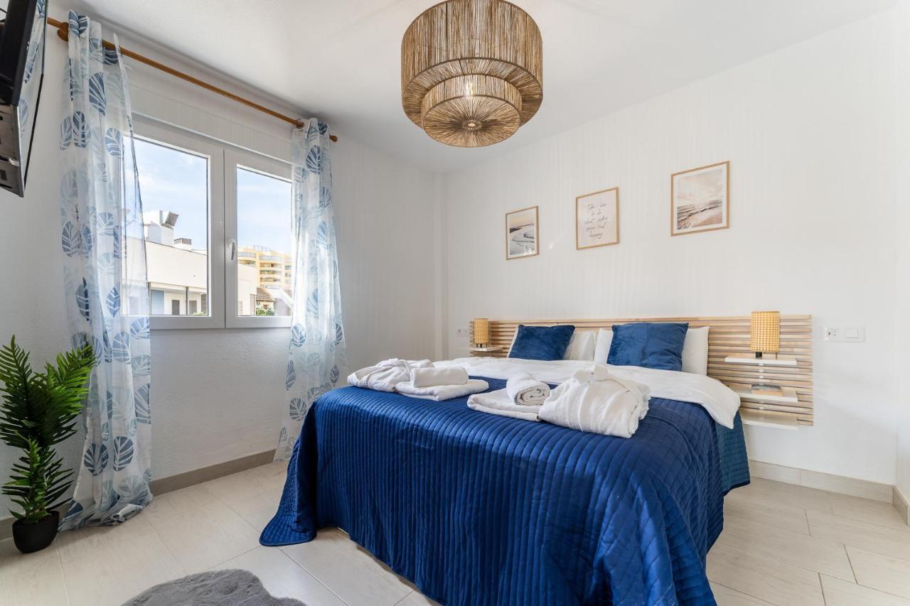 Sea View 2 Bedroom Apartment 2 Min Away From The Beach Torremolinos Esterno foto