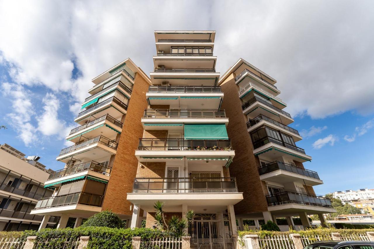 Sea View 2 Bedroom Apartment 2 Min Away From The Beach Torremolinos Esterno foto